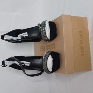 Varali Black 8.5 Steve Madden Heel Sandal